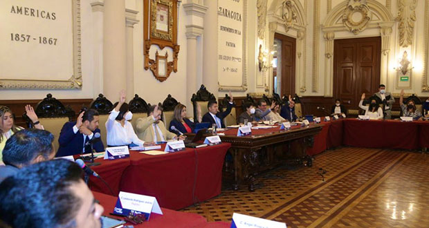 Cabildo de Puebla avala estados financieros de junio; 353 mdp, a obras