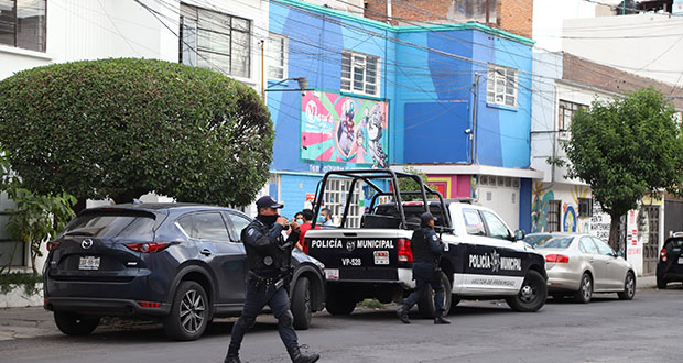 Despojan de 500 mp a cuentahabiente en Puebla capital
