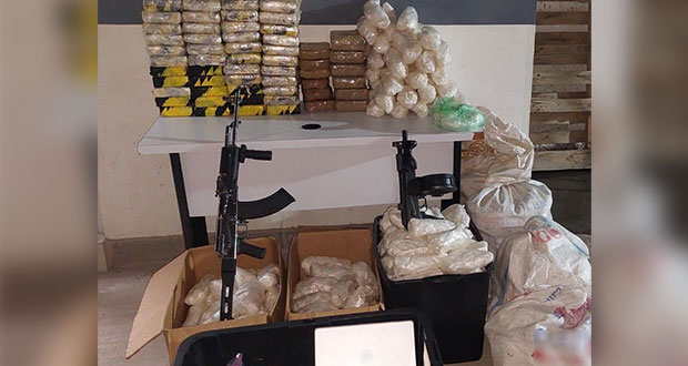 En Sonora, GN detiene a 2 con 237 kilos de droga y armas de fuego