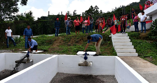 Inauguran rehabilitación de planta tratadora de agua en Huitzilan