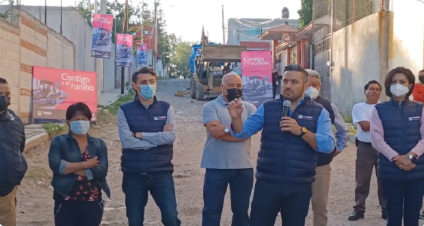 Comuna, con mil 200 solicitudes ciudadanas para intervenir calles en Puebla