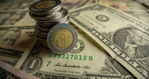 Tipo de cambio sube a 21 pesos por dólar ante inflación en EU