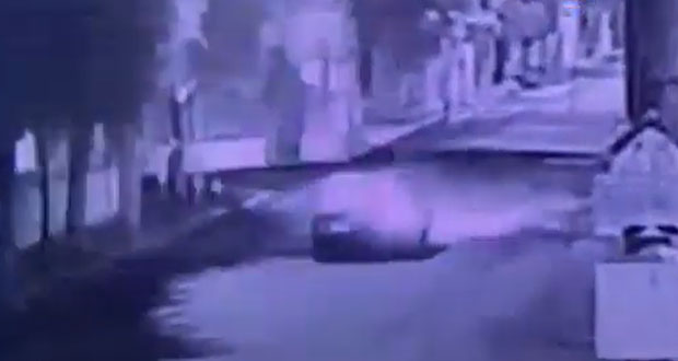 Unidad de ruta Azteca sí embiste auto en que murió niña, confirmó video