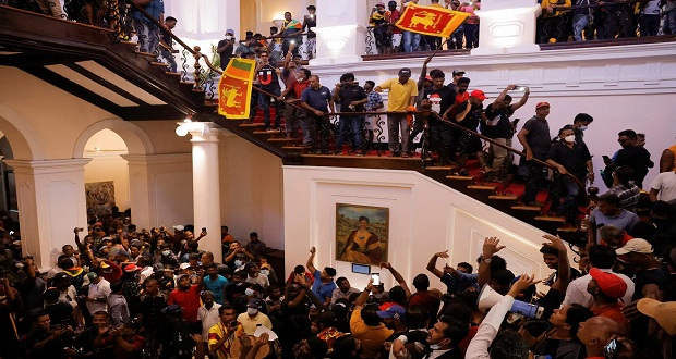 Tras protestas dimite presidente de Sri Lanka; elecciones 20 de julio