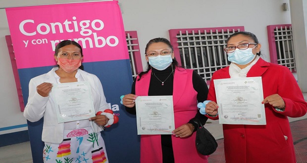 Ayuntamiento de Puebla capacita para el trabajo a 655 personas