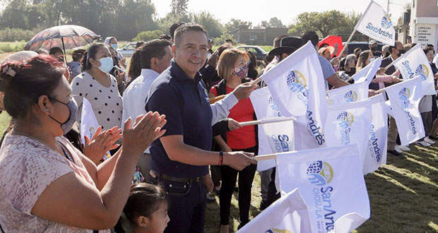 Ayuntamiento de San Andrés construye unidad deportiva en Comac