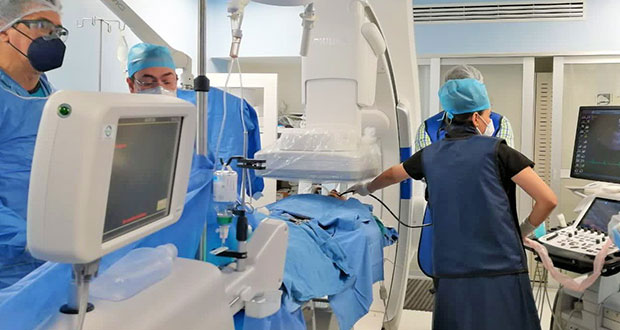 En IMSS, colocan con éxito dispositivo a paciente con afección cardiaca