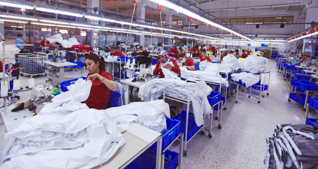 En junio, personal ocupado en manufactureras de Puebla sube 1.6%; en país, 2.4%