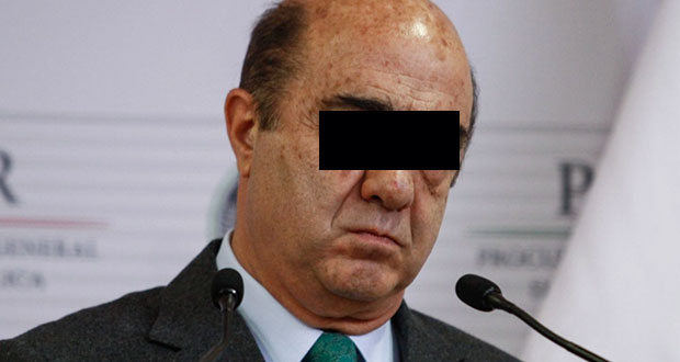 Niegan prisión domiciliaria a Murillo Karam, continuará en prisión. Foto: Especial.