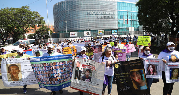 Familiares de desaparecidos en Puebla piden a comisión prontitud y cercanía