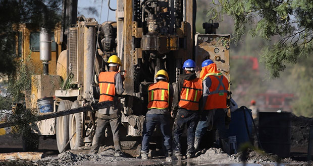 Hay 13 bombas sacando agua de mina en Coahuila para rescate: CNPC