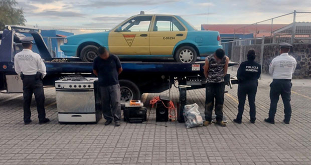 Policía de San Andrés Cholula detiene a 2 por robo a casa habitación