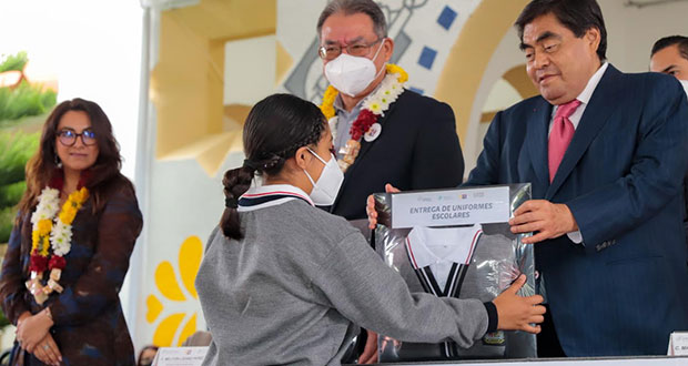 Puebla camina sin sobresaltos; gobierno busca igualdad: Barbosa
