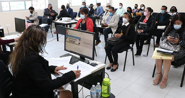 SEP en Puebla beneficia con plazas a más de 4 mil docentes