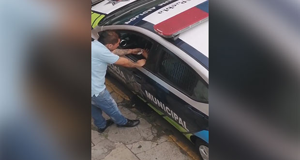 Video capta a policía recibiendo “mordida”; SSC lo suspende e investiga