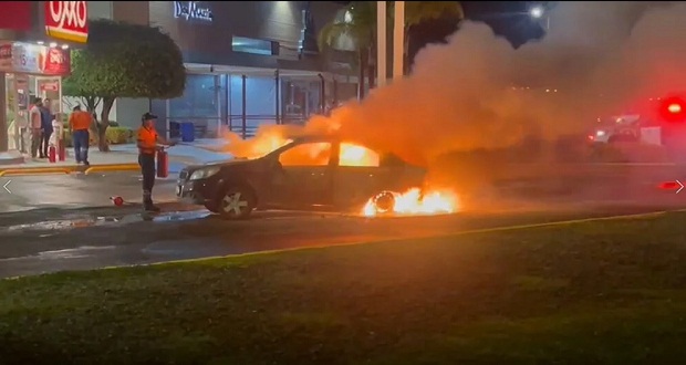 Bloqueos en Jalisco y Guanajuato, por detención de jefes del narco: AMLO