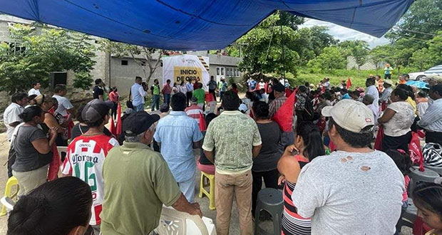 Antorcha inicia construcción de drenaje en colonia de Xicotepec  