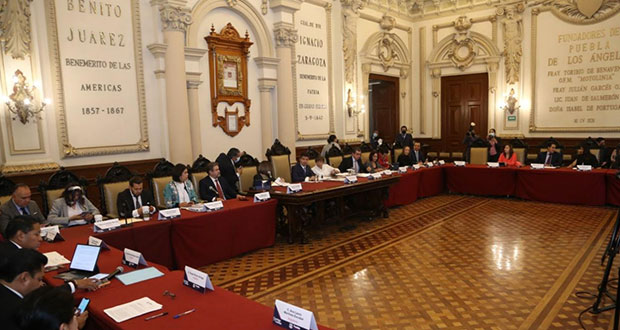 Ayuntamiento de Puebla reduce y agiliza trámites de apertura de negocios