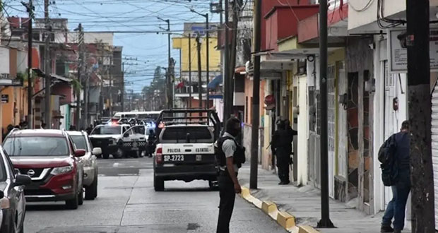 Balacera entre civiles y militares desata pánico y caos en Orizaba