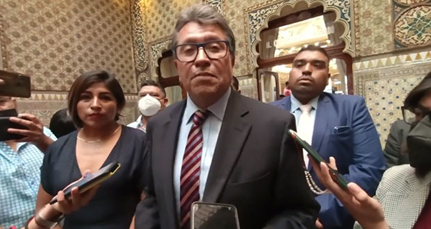 Barbosa ha sabido sortear el centralismo y mantener equilibrio en Puebla: Monreal