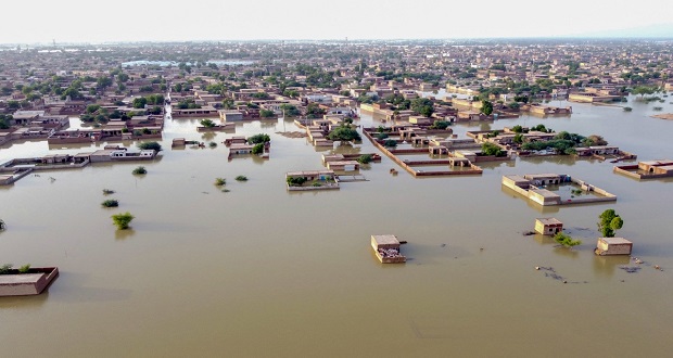 Emergencia climática en Pakistán empeora, van más de mil muertos