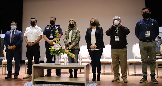 Foro en San Pedro Cholula concientiza sobre prevención del suicidio