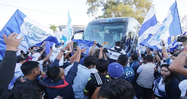 FMF veta a grupos de animación del Puebla; no podrán ir al estadio