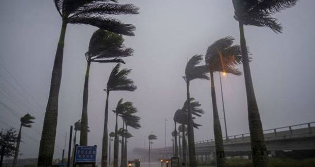 Huracán “Ian” toca tierra en Florida; lluvias en costas mexicanas
