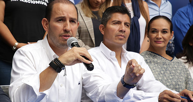 Panistas corean "Lalo, gobernador" en visita de líder nacional a Puebla
