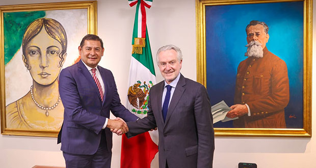 Previo a Sesión de Congreso General, Armenta y Creel se reúnen