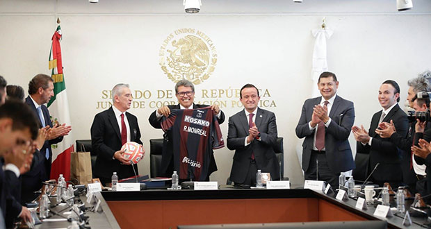 Reconocen los logros del club de fútbol Atlante en el Senado 