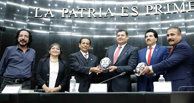 Villa y Zapata siguen vigentes mientras exista pobreza: Armenta 
