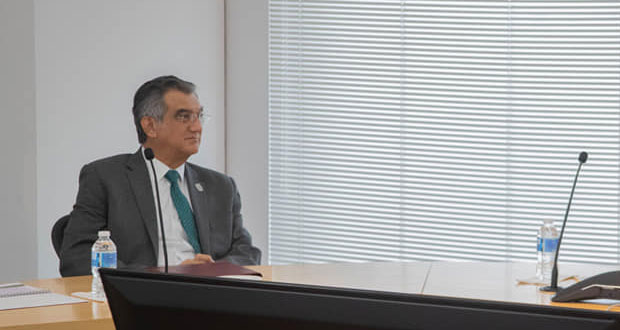 Villareal regresa a Senado ante “embestida” de Cabeza de Vaca