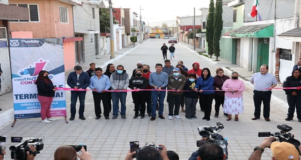 Ayuntamiento de Puebla rehabilita 4 calles en Manzanilla y Tzilotzoni