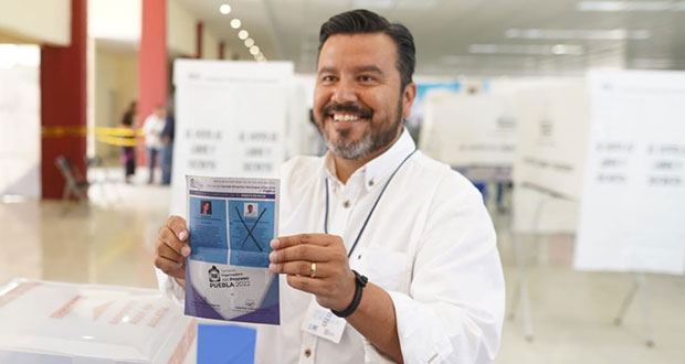 Jesús Zaldívar es reelecto cómo dirigente del PAN Municipal en Puebla capital
