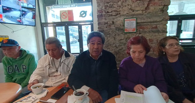 Jubilados de BUAP piden consultas a tiempo y abasto de medicinas en HUP
