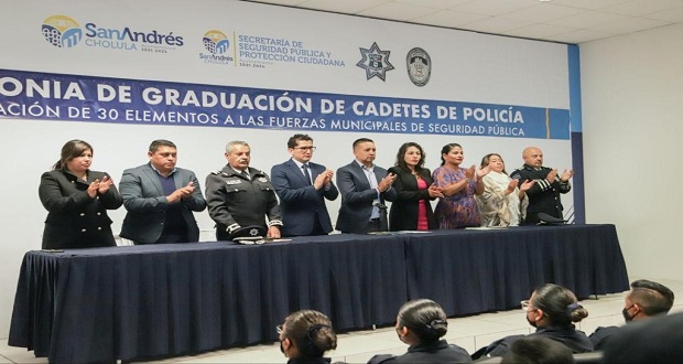 Incorpora Tlatehui a 30 nuevos policías para San Andrés Cholula