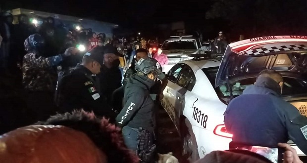 Confirma Barbosa destitución de 6 policías estatales por saquear tráiler