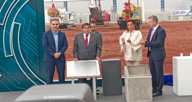 Inversión de 763 mdd que hará VW es muestra de confianza a Puebla: Barbosa 