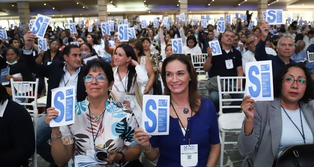 Funcionarios del ayuntamiento, diputados y ediles quedan como consejeros del PAN