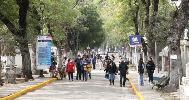 Ayuntamiento despliega 1,200 elementos policiales por Día de Muertos