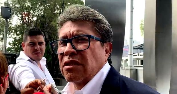 Monreal denuncia a Sansores ante FGR por intervenir comunicaciones