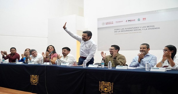 Seguro para independientes permitirá crecimiento del IMSS: Robledo