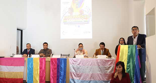 Congreso poblano escuchará propuestas de población LGBT en parlamento