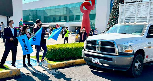 BUAP dona libros a Xitlama para cambiar vida de niños 
