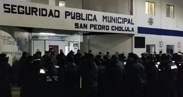 Detienen a 6 tras riña entre pobladores de Cocoyotla y policías