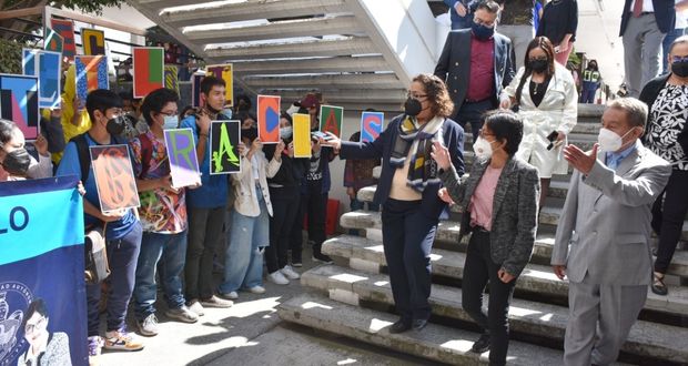 En 30 años, Diseño Gráfico deja huella en BUAP: rectora