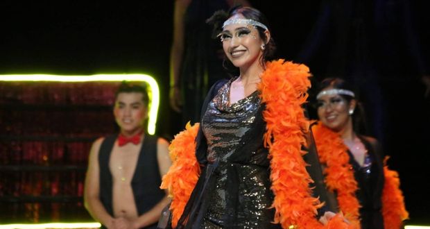 En CCU, grupos de Antorcha dan espectáculo de mariachi y “Cabaret”