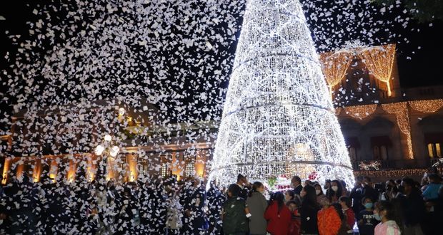 Encendido de árbol, espectáculo de pirotecnia y más para el próximo 3 de diciembre en Zócalo