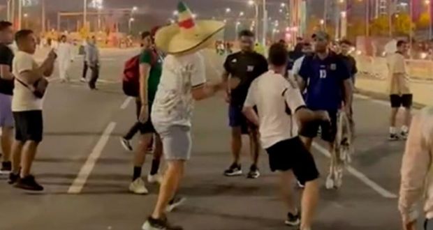 Mexicanos y argentinos pelean en calles de Qatar previo a partido